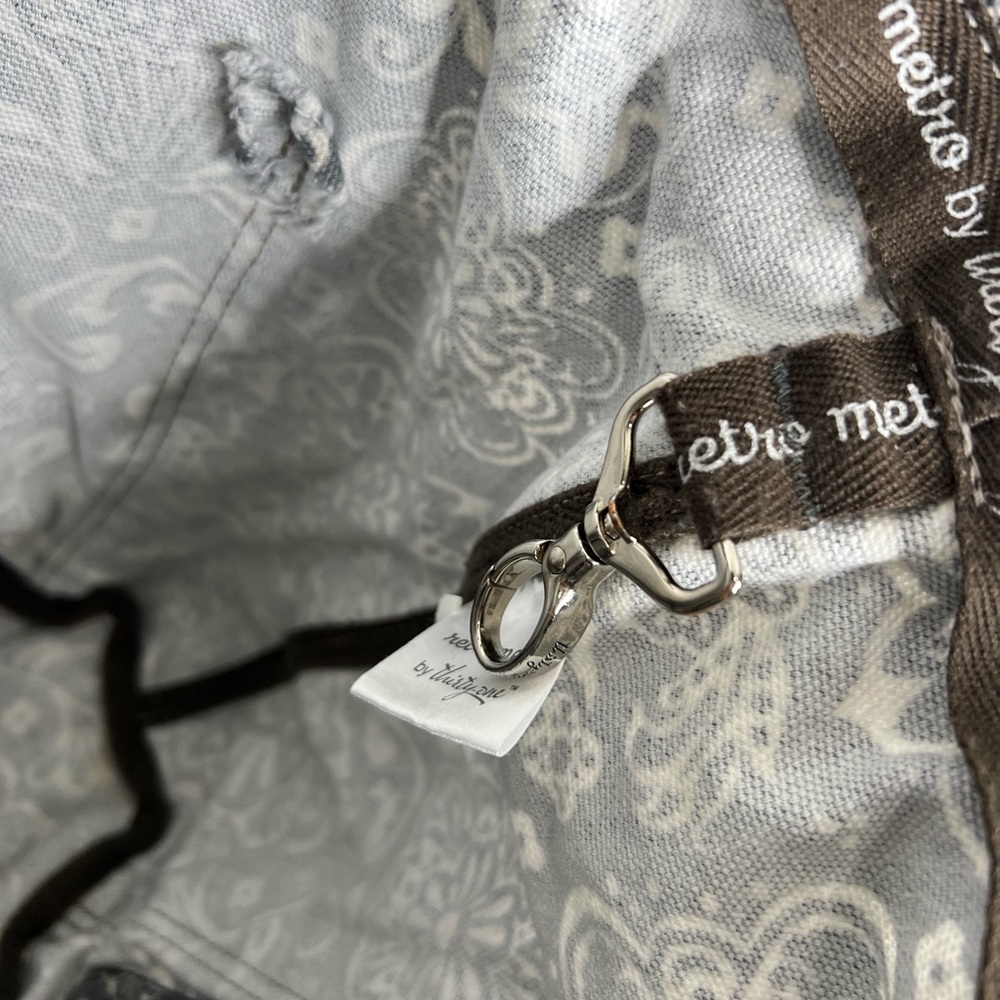 Thirty-One Retro Metro Tote - Picture 7 of 9